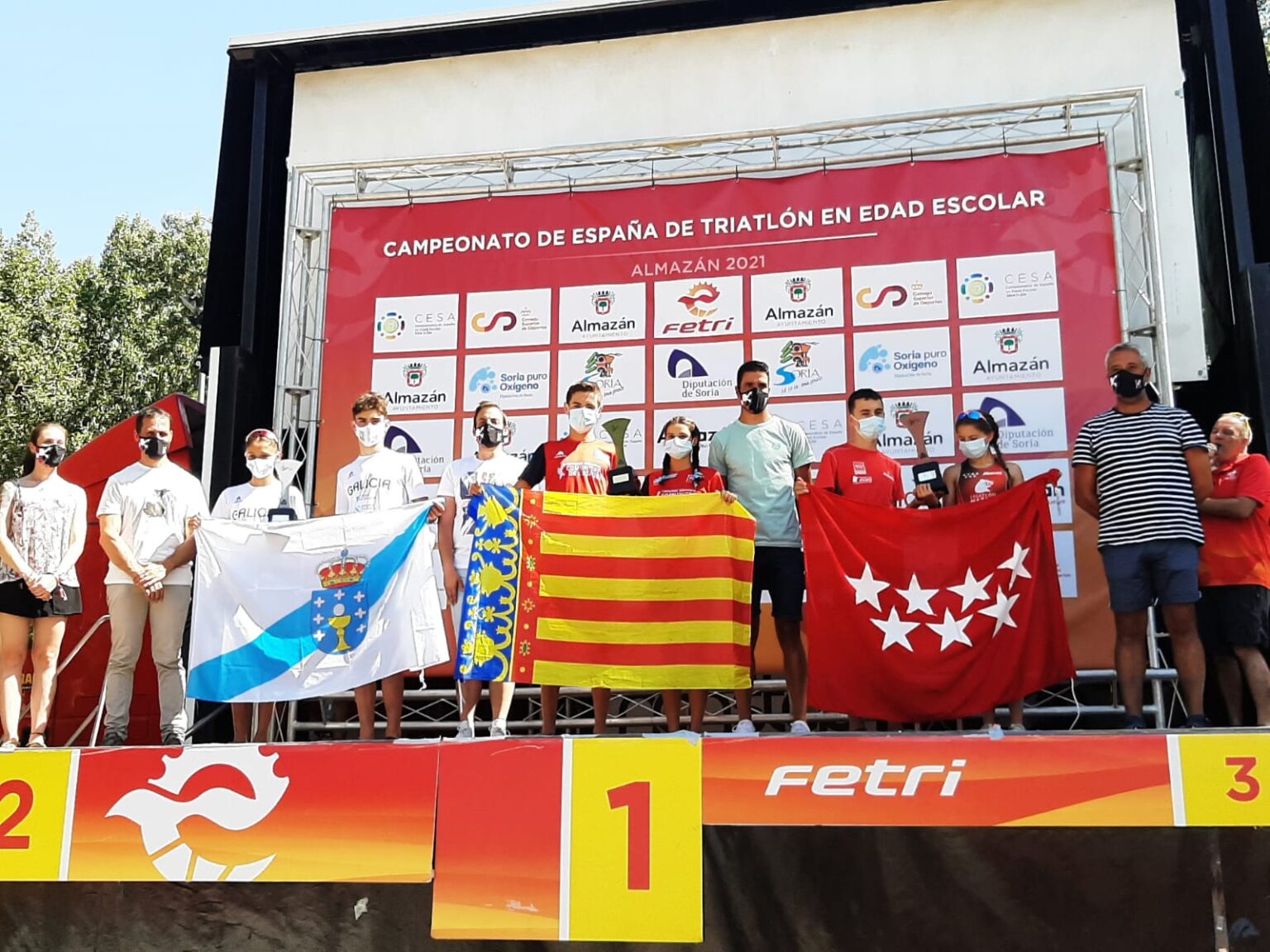 Nuestra selección se proclama Campeona de España de Triatlón en Edad